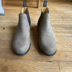 NWT Mini Blundstone Booties